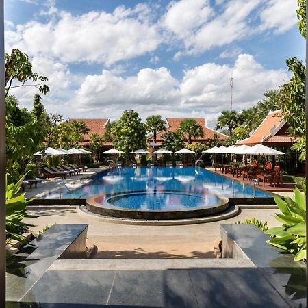 Angkor Privilege Resort & Spa Siem Reap Buitenkant foto