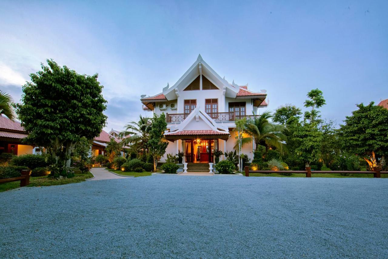 Angkor Privilege Resort & Spa Siem Reap Buitenkant foto